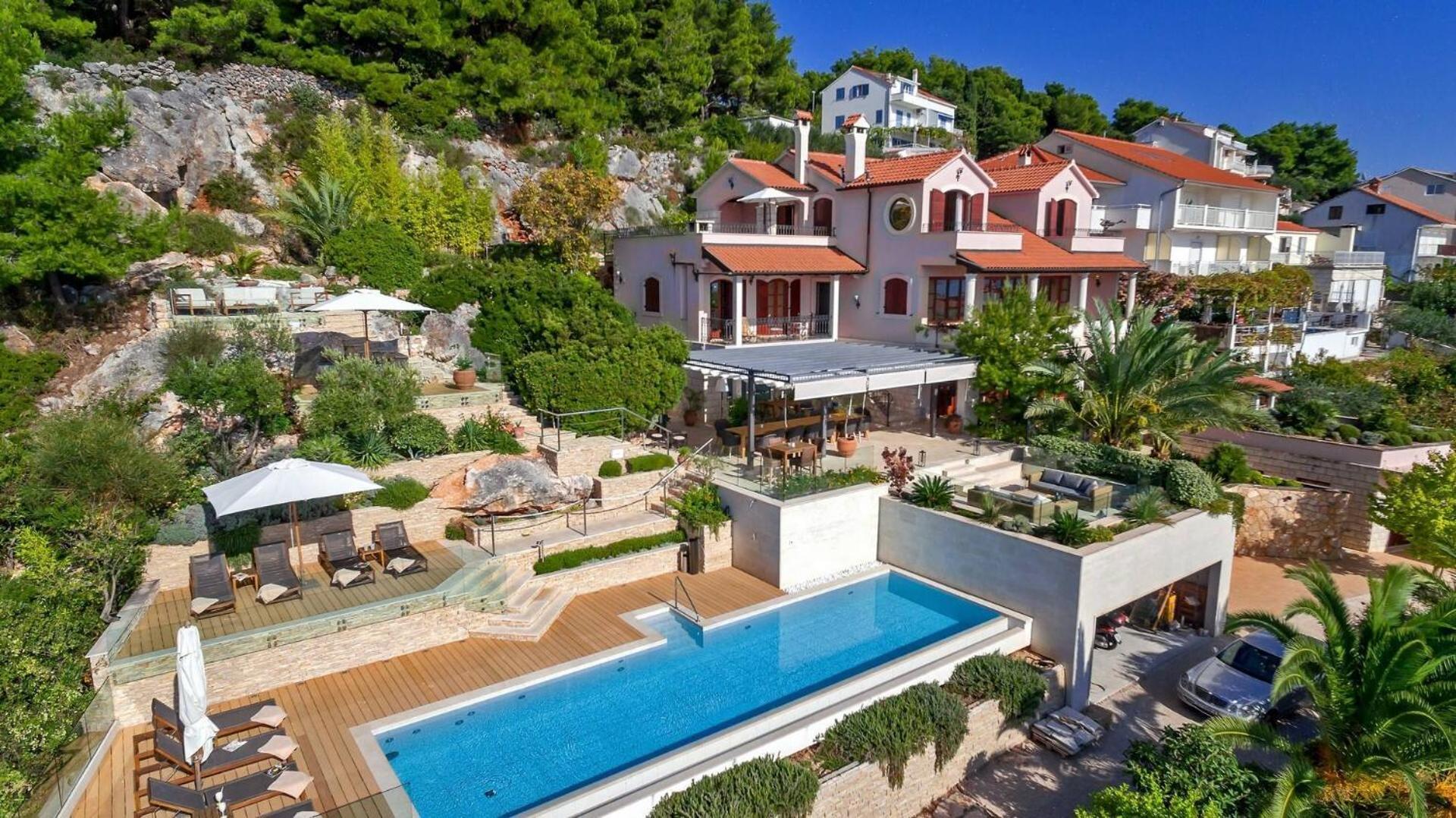 Silversea In Hvar Infinity Heated Pool *